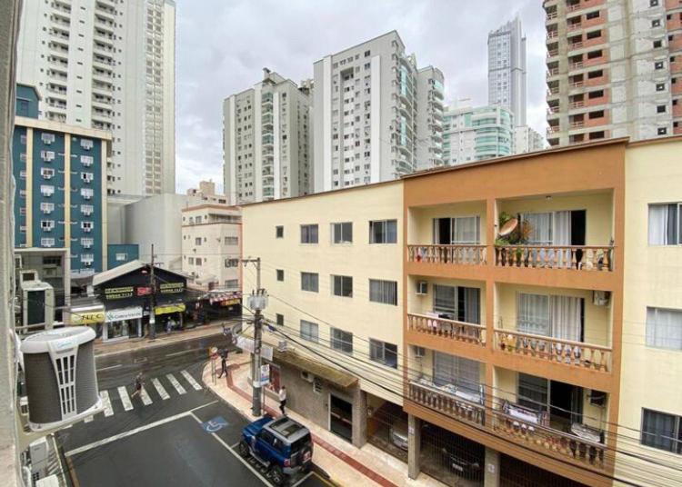 Ferienwohnung Charmoso Apto De 2 Quartos A 100M Do Mar, Super Central Balneário Camboriú Exterior foto