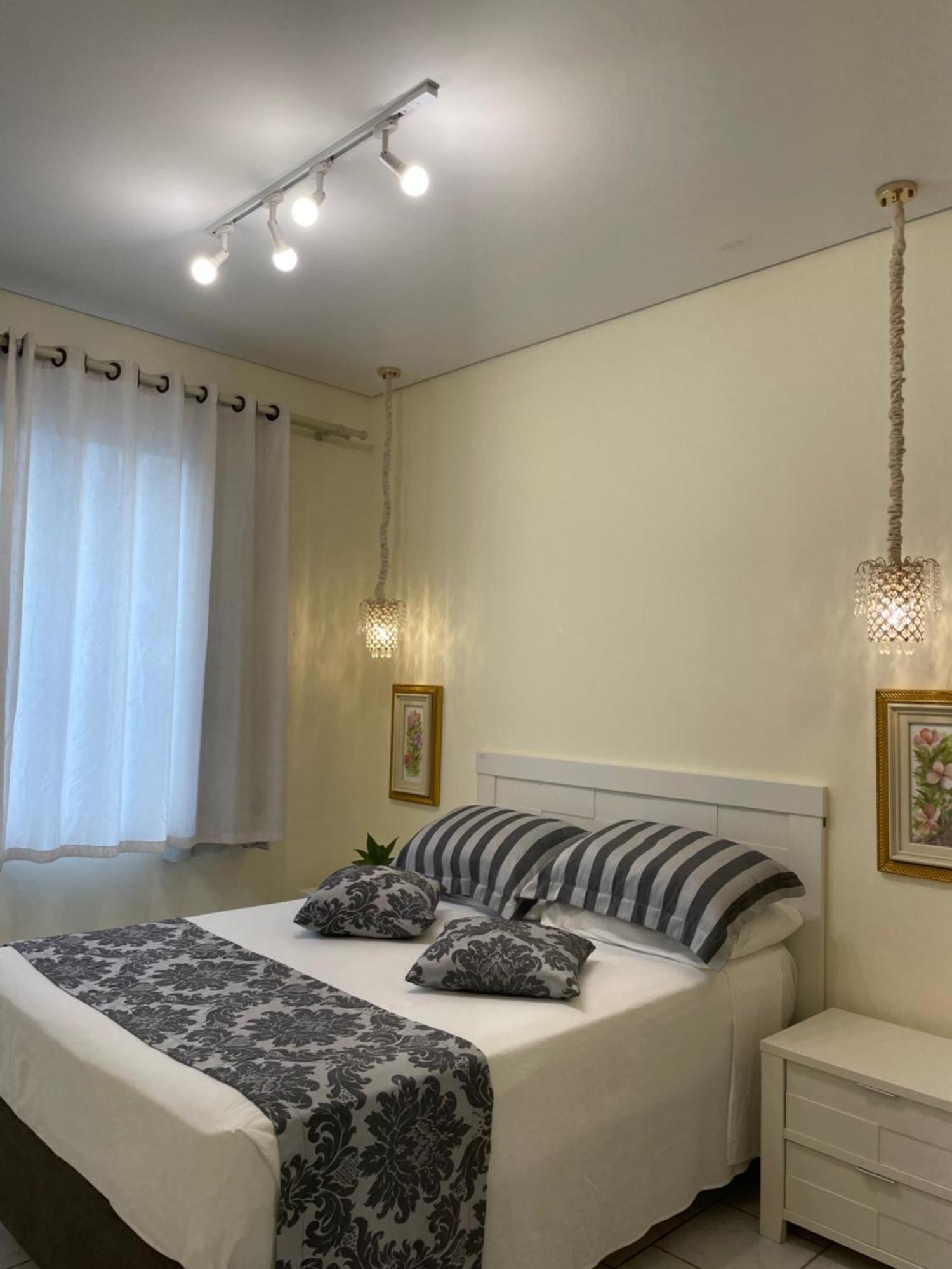 Ferienwohnung Charmoso Apto De 2 Quartos A 100M Do Mar, Super Central Balneário Camboriú Exterior foto